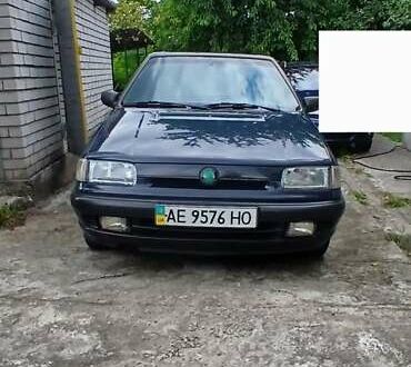 Шкода Феліція 1996 у Дніпро (Дніпропетровську) на Automoto.ua Синій Шкода Феліція, об'ємом двигуна 1.29 л та пробігом 240 тис. км за 1900 $, фото 1 на Automoto.ua