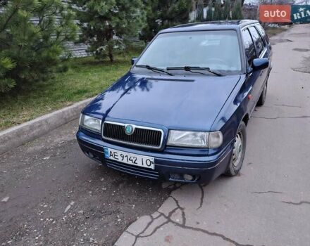 Синий Шкода Фелиция, объемом двигателя 1.6 л и пробегом 439 тыс. км за 1400 $, фото 1 на Automoto.ua