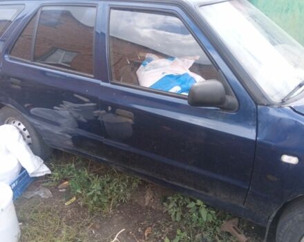 Синій Шкода Феліція, об'ємом двигуна 1.3 л та пробігом 190 тис. км за 850 $, фото 1 на Automoto.ua