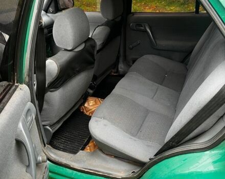 Зелений Шкода Феліція, об'ємом двигуна 1.3 л та пробігом 195 тис. км за 1600 $, фото 5 на Automoto.ua