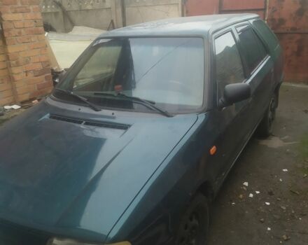 Зеленый Шкода Фелиция, объемом двигателя 1 л и пробегом 1 тыс. км за 1200 $, фото 6 на Automoto.ua