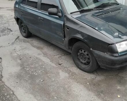 Зеленый Шкода Фелиция, объемом двигателя 1.6 л и пробегом 100 тыс. км за 668 $, фото 1 на Automoto.ua