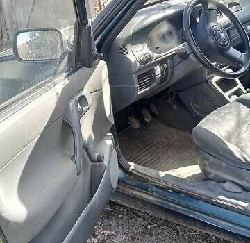 Зелений Шкода Феліція, об'ємом двигуна 1.3 л та пробігом 446 тис. км за 1203 $, фото 2 на Automoto.ua