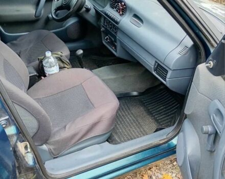 Зеленый Шкода Фелиция, объемом двигателя 1.3 л и пробегом 193 тыс. км за 750 $, фото 6 на Automoto.ua