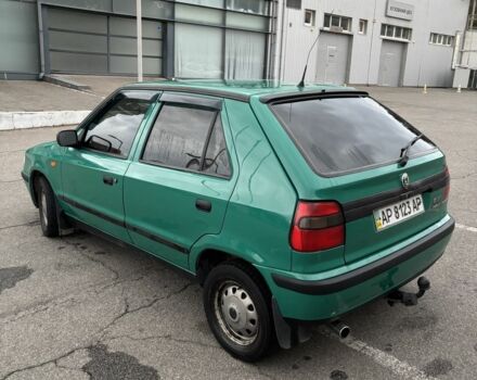 Зелений Шкода Феліція, об'ємом двигуна 1.6 л та пробігом 297 тис. км за 2200 $, фото 1 на Automoto.ua