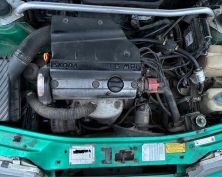 Зелений Шкода Феліція, об'ємом двигуна 1.6 л та пробігом 297 тис. км за 2200 $, фото 4 на Automoto.ua