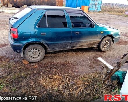 Зелений Шкода Феліція, об'ємом двигуна 1.6 л та пробігом 280 тис. км за 1800 $, фото 3 на Automoto.ua