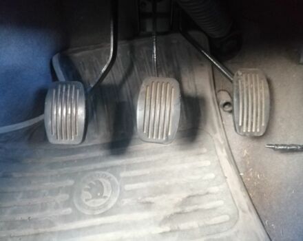 Шкода Фелиция 1999 в Киеве на Automoto.ua Зеленый Шкода Фелиция, объемом двигателя 1.3 л и пробегом 115 тыс. км за 2300 $, фото 13 на Automoto.ua