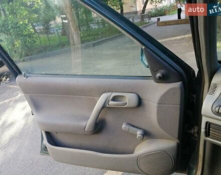 Зеленый Шкода Фелиция, объемом двигателя 1.3 л и пробегом 115 тыс. км за 2300 $, фото 10 на Automoto.ua