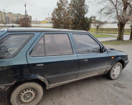 Зеленый Шкода Фелиция, объемом двигателя 1.3 л и пробегом 361 тыс. км за 800 $, фото 3 на Automoto.ua