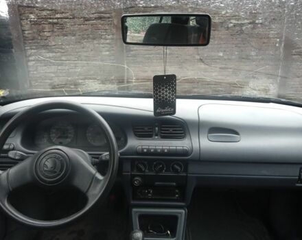 Зеленый Шкода Фелиция, объемом двигателя 0 л и пробегом 137 тыс. км за 600 $, фото 3 на Automoto.ua