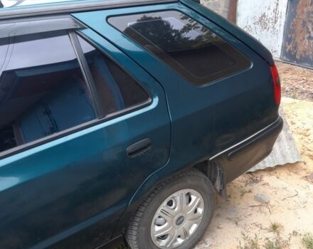 Зеленый Шкода Фелиция, объемом двигателя 1 л и пробегом 170 тыс. км за 2400 $, фото 4 на Automoto.ua