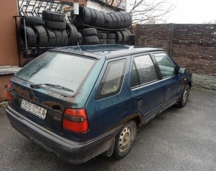 Зеленый Шкода Фелиция, объемом двигателя 0 л и пробегом 137 тыс. км за 600 $, фото 2 на Automoto.ua