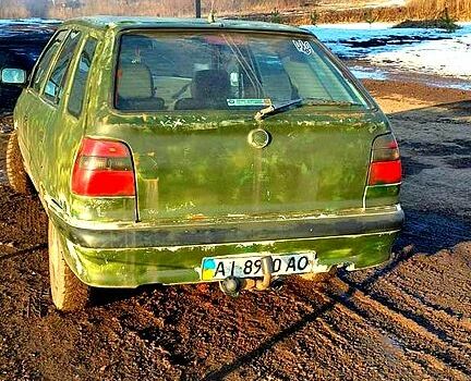 Зеленый Шкода Фелиция, объемом двигателя 1.6 л и пробегом 380 тыс. км за 1100 $, фото 3 на Automoto.ua