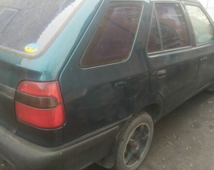 Зеленый Шкода Фелиция, объемом двигателя 1 л и пробегом 1 тыс. км за 1200 $, фото 1 на Automoto.ua