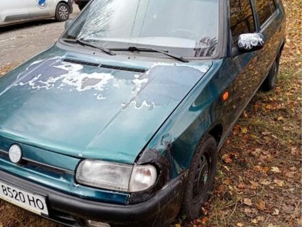 Зеленый Шкода Фелиция, объемом двигателя 1.3 л и пробегом 193 тыс. км за 750 $, фото 1 на Automoto.ua