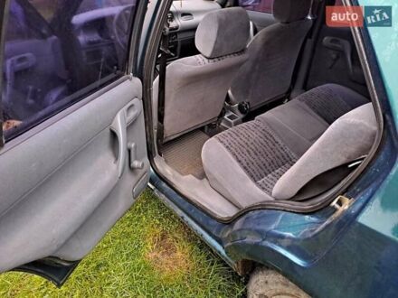 Зелений Шкода Феліція, об'ємом двигуна 1.3 л та пробігом 200 тис. км за 1500 $, фото 1 на Automoto.ua