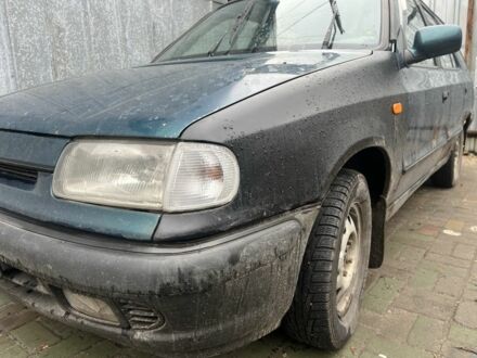 Зелений Шкода Феліція, об'ємом двигуна 1.3 л та пробігом 10 тис. км за 1050 $, фото 1 на Automoto.ua