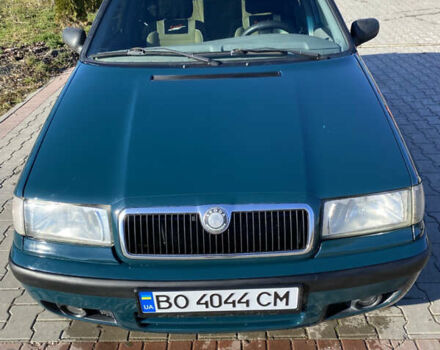 Зеленый Шкода Фелиция, объемом двигателя 1.3 л и пробегом 270 тыс. км за 2100 $, фото 1 на Automoto.ua