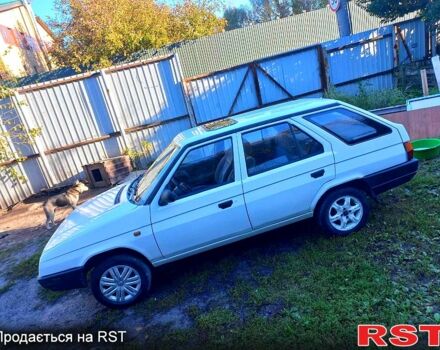 Шкода Форман 1992 в Киеве на Automoto.ua Белый Шкода Форман, объемом двигателя 1.3 л и пробегом 111 тыс. км за 500 $, фото 1 на Automoto.ua