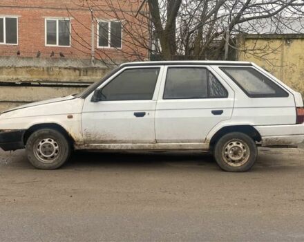 Белый Шкода Форман, объемом двигателя 0 л и пробегом 222 тыс. км за 353 $, фото 3 на Automoto.ua