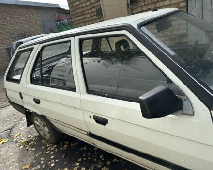 Белый Шкода Форман, объемом двигателя 1.3 л и пробегом 200 тыс. км за 595 $, фото 5 на Automoto.ua