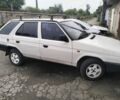 Белый Шкода Форман, объемом двигателя 1.3 л и пробегом 160 тыс. км за 500 $, фото 1 на Automoto.ua