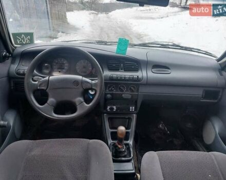 Белый Шкода Форман, объемом двигателя 1.3 л и пробегом 150 тыс. км за 950 $, фото 1 на Automoto.ua