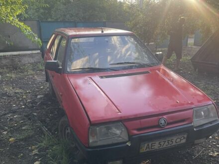 Шкода Форман 1995 в Синельниковом на Automoto.ua Красный Шкода Форман, объемом двигателя 1.3 л и пробегом 200 тыс. км за 1000 $, фото 1 на Automoto.ua