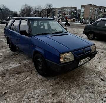 Синій Шкода Форман, об'ємом двигуна 1.3 л та пробігом 288 тис. км за 1100 $, фото 22 на Automoto.ua