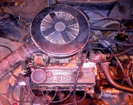 Шкода Форман 1994 в Каменское - Днепродзержинск на Automoto.ua Синий Шкода Форман, объемом двигателя 1.3 л и пробегом 400 тыс. км за 900 $, фото 12 на Automoto.ua