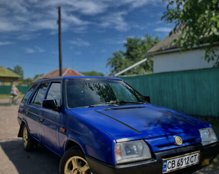 Синий Шкода Форман, объемом двигателя 1.3 л и пробегом 300 тыс. км за 1085 $, фото 1 на Automoto.ua