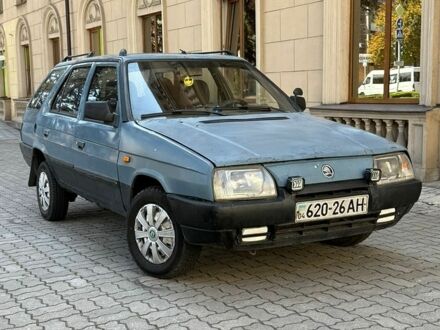 Синий Шкода Форман, объемом двигателя 0 л и пробегом 280 тыс. км за 650 $, фото 1 на Automoto.ua