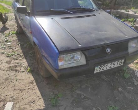 Синий Шкода Форман, объемом двигателя 1 л и пробегом 200 тыс. км за 400 $, фото 1 на Automoto.ua