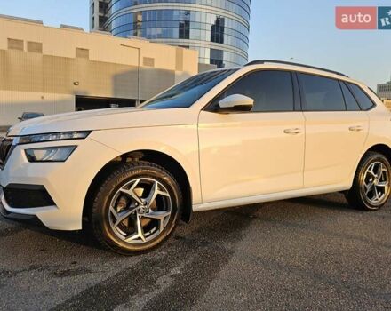 Білий Шкода KAMIQ, об'ємом двигуна 1.6 л та пробігом 52 тис. км за 18800 $, фото 2 на Automoto.ua