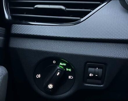 Белый Шкода KAMIQ, объемом двигателя 1.6 л и пробегом 62 тыс. км за 16500 $, фото 48 на Automoto.ua