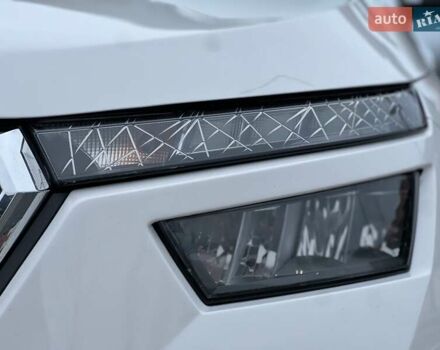 Белый Шкода KAMIQ, объемом двигателя 1.6 л и пробегом 62 тыс. км за 16500 $, фото 11 на Automoto.ua