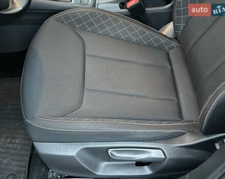 Белый Шкода KAMIQ, объемом двигателя 1.6 л и пробегом 62 тыс. км за 16500 $, фото 52 на Automoto.ua