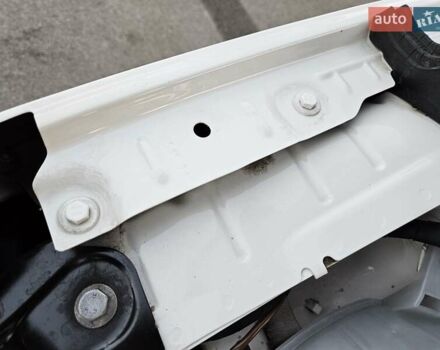 Білий Шкода KAMIQ, об'ємом двигуна 1.6 л та пробігом 52 тис. км за 18800 $, фото 69 на Automoto.ua