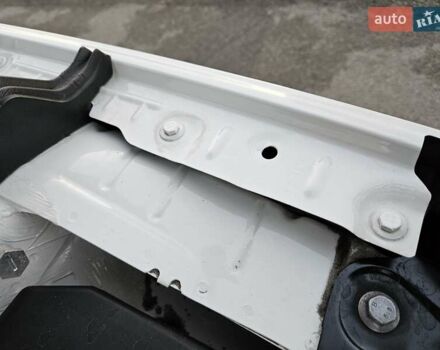 Білий Шкода KAMIQ, об'ємом двигуна 1.6 л та пробігом 52 тис. км за 18800 $, фото 70 на Automoto.ua