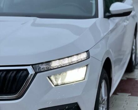 Белый Шкода KAMIQ, объемом двигателя 1.6 л и пробегом 62 тыс. км за 16500 $, фото 10 на Automoto.ua