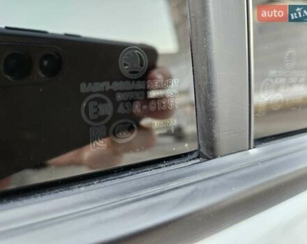 Білий Шкода KAMIQ, об'ємом двигуна 1.6 л та пробігом 52 тис. км за 18800 $, фото 78 на Automoto.ua