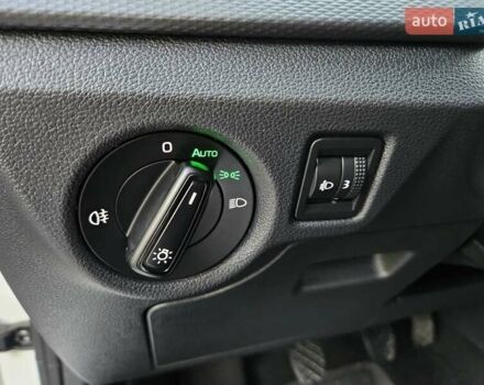 Білий Шкода KAMIQ, об'ємом двигуна 1.6 л та пробігом 52 тис. км за 18800 $, фото 58 на Automoto.ua