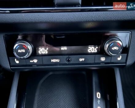 Белый Шкода KAMIQ, объемом двигателя 1.6 л и пробегом 62 тыс. км за 16500 $, фото 46 на Automoto.ua