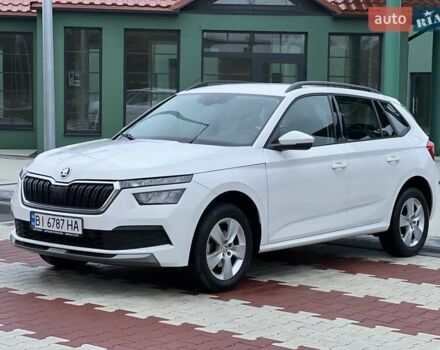 Белый Шкода KAMIQ, объемом двигателя 1.6 л и пробегом 62 тыс. км за 16500 $, фото 8 на Automoto.ua