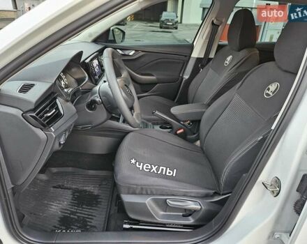 Білий Шкода KAMIQ, об'ємом двигуна 1.6 л та пробігом 52 тис. км за 18800 $, фото 25 на Automoto.ua