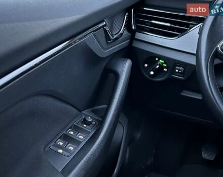 Белый Шкода KAMIQ, объемом двигателя 1.6 л и пробегом 62 тыс. км за 16500 $, фото 50 на Automoto.ua