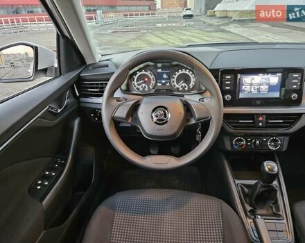 Білий Шкода KAMIQ, об'ємом двигуна 1.6 л та пробігом 52 тис. км за 18800 $, фото 49 на Automoto.ua