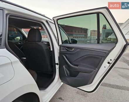 Білий Шкода KAMIQ, об'ємом двигуна 1.6 л та пробігом 52 тис. км за 18800 $, фото 35 на Automoto.ua