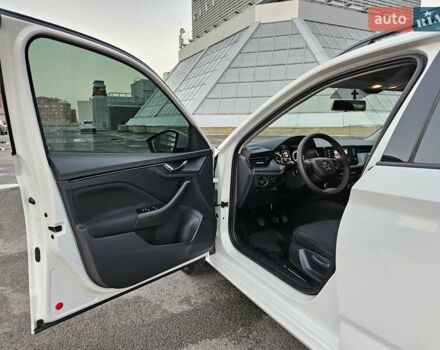 Білий Шкода KAMIQ, об'ємом двигуна 1.6 л та пробігом 52 тис. км за 18800 $, фото 21 на Automoto.ua